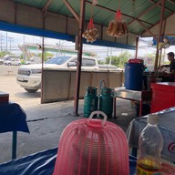 บรรยากาศ ก๋วยเตี๋ยวเรืออยุธยารสเด็ด สาขา 9