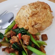 ณ นรา สีลม