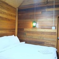 Gins Maekhong View Resort & Spa