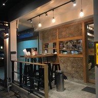 หน้าร้าน L'ecrin55 旬魚菜肉肴酒レカン