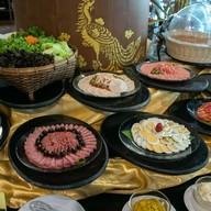 เมนูของร้าน Horizon Village & Resort