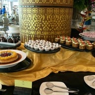 เมนูของร้าน Horizon Village & Resort