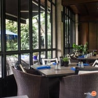 บรรยากาศ 99 Rest Backyard