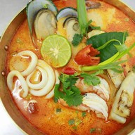 WHITE BOX Restaurant