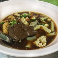 เมนูของร้าน ก๋วยจั๊บยืนพื้น(สี่แยกพรานนก) -