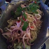 ฉ่ำ Chum Bar & Restaurants