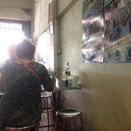 สหชัย บะหมี่เกี๊ยวปู หมูแดง