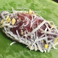 ข้าวเหนียวสังขยา by Patjira ตลาดล่างซอย 4