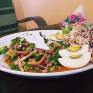 Kowmao Cafe & Restaurant