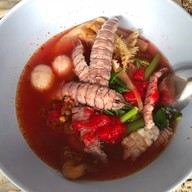 เมนูของร้าน เจ๊เพ็ญเย็นตาโฟ