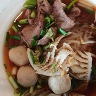 จริงใจดี ก๋วยเตี๋ยวเนื้อ ข้าวมันไก่