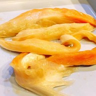เมนูของร้าน กุ้งเต้นไม่ทันแดก ปลาส้มทอดกรอบ น้ำพริก กุ้งเต้นไม่ทันแดก รังสิต คลอง1