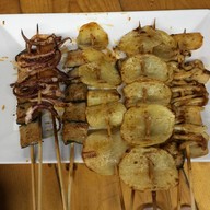 เมนูของร้าน โอเคหมูย่างยูนนาน