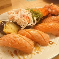 เมนูของร้าน nigiri sushi