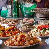 เมนูของร้าน ตังค์เต็มกุ้งย่าง จันทรเกษม