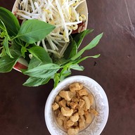 เมนูของร้าน ก๋วยเตี๋ยวเรืออโยธยา
