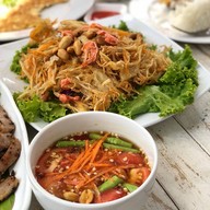 เมนูของร้าน The Three Little Pigs ท่าตลาด