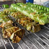 เมนูของร้าน ข้าวเหนียวปิ้ง กล้วยปิ้ง ยายสุข
