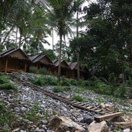 หนำชายคลอง (คีรีวง)