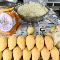 ร้านเจ๊มลอิ่มยามเช้า