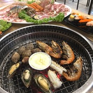 Monster Grill นนทบุรี