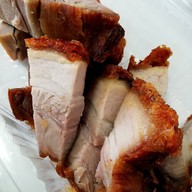 เมนูของร้าน หน่อย Emquartier