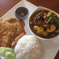 Yada cafe' อ่อนนุช