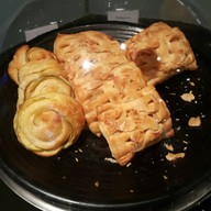 Royal Silk Lounge Suvannabhumi Airport Zone C