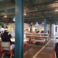 บรรยากาศ Bill's Yokohama