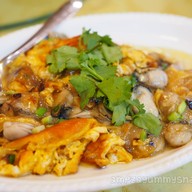 เมนูของร้าน ฮกกี่ คิทเช่น ถนนบรรทัดทอง