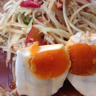 เมนูของร้าน ตะบันตำ ตำถาดบันลือโลก ปิ่นเกล้า