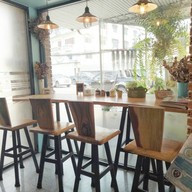 บรรยากาศ Lazy monday やすみ