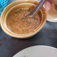 เมนูของร้าน ข้าวมันไก่ตอน ดินแดง