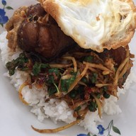 ป้าปุ้ยอาหารตามสั่ง