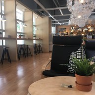 บรรยากาศ Ikea Coffee Corner Phuket