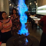 All Six To Twelve Café & Social Bar หลังสวน