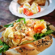 โฮเทลเดสอาร์ทติสโรสออฟปาย