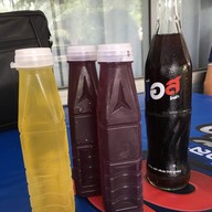 เมนูของร้าน เจ๊ไหม เป็ดย่าง ก๋วยเตี๋ยวเป็ด