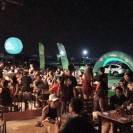 บรรยากาศ ตลาดธนา