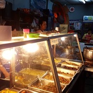 ข้าวแกง วุฒากาศ 37
