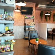 บรรยากาศ Coffee Boy กาญจนาภิเษก