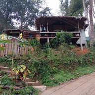 บ้านดินธารทอง
