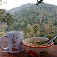 บ้านดินธารทอง
