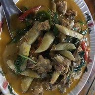 เมนูของร้าน ครัวลูกเงาะ  สลกบาตร