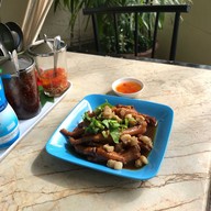 เมนูของร้าน ก๋วยเตี๋ยวหมูตุ๋น สเต็ก บ้านบาบ๋า