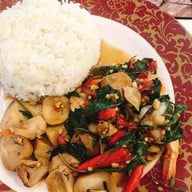 เมนูของร้าน ลักษณ์ คิชเช่นแอนด์คอฟฟี่