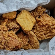 เมนูของร้าน KFC ปั๊มบางจาก สาขา พระราม 2