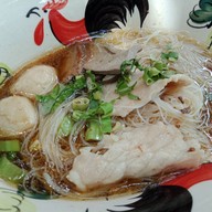 เมนูของร้าน ภ.สำเภา ก๋วยเตี๋ยวเรือ วัดป่าสาลวัน