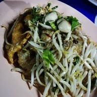 เมนูของร้าน หอยทอดหน้าวัดท่าพูด