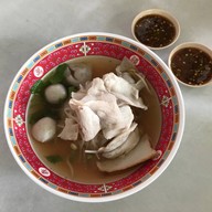 เมนูของร้าน ก๋วยเตี๋ยวปลา vip